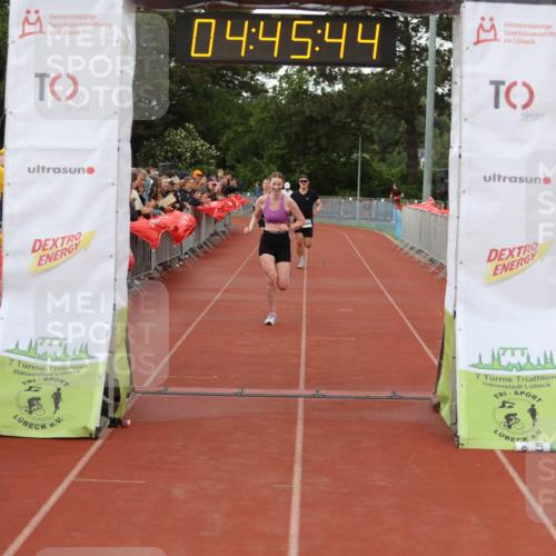 14.06.2026 - 7 Türme Triathlon Andreas Tolksdorf http://msf.ph/oto/9805340 14.06.2026 15:45:43 Ziel 706, 777, 921, 1173, 1714 meine-sportfotos.de