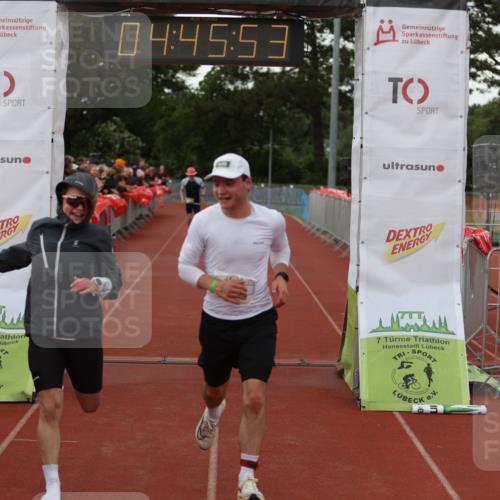 14.06.2026 - 7 Türme Triathlon Andreas Tolksdorf http://msf.ph/oto/9805353 14.06.2026 15:45:52 Ziel 706, 875, 921, 1173, 1714 meine-sportfotos.de