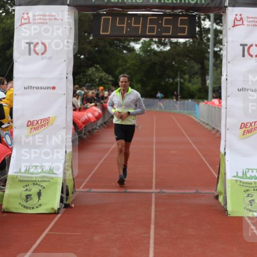 14.06.2026 - 7 Türme Triathlon Andreas Tolksdorf http://msf.ph/oto/9805383 14.06.2026 15:46:54 Ziel 980 meine-sportfotos.de