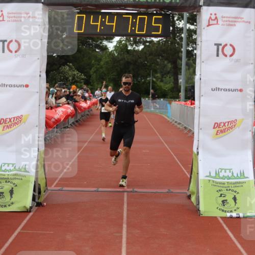 14.06.2026 - 7 Türme Triathlon Andreas Tolksdorf http://msf.ph/oto/9805390 14.06.2026 15:47:04 Ziel 775, 988, 1190, 1531 meine-sportfotos.de
