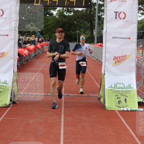 14.06.2026 - 7 Türme Triathlon Andreas Tolksdorf http://msf.ph/oto/9805422 14.06.2026 15:47:40 Ziel 657, 823, 904, 1163, 1667, 1769 meine-sportfotos.de