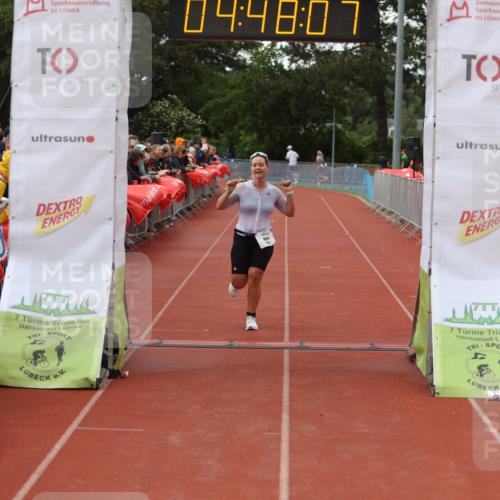 14.06.2026 - 7 Türme Triathlon Andreas Tolksdorf http://msf.ph/oto/9805453 14.06.2026 15:48:06 Ziel 673, 1659, 1681 meine-sportfotos.de