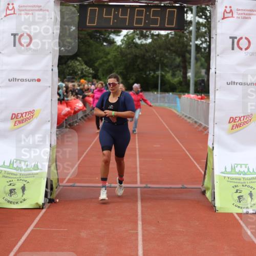 14.06.2026 - 7 Türme Triathlon Andreas Tolksdorf http://msf.ph/oto/9805475 14.06.2026 15:48:49 Ziel 1041, 1149, 1186, 1639 meine-sportfotos.de