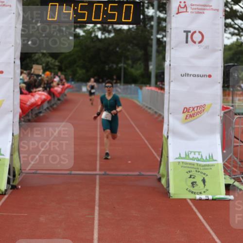 14.06.2026 - 7 Türme Triathlon Andreas Tolksdorf http://msf.ph/oto/9805552 14.06.2026 15:50:49 Ziel 1515, 1758 meine-sportfotos.de