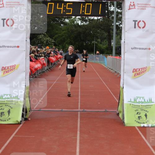 14.06.2026 - 7 Türme Triathlon Andreas Tolksdorf http://msf.ph/oto/9805563 14.06.2026 15:51:00 Ziel 1515, 1588, 1761 meine-sportfotos.de