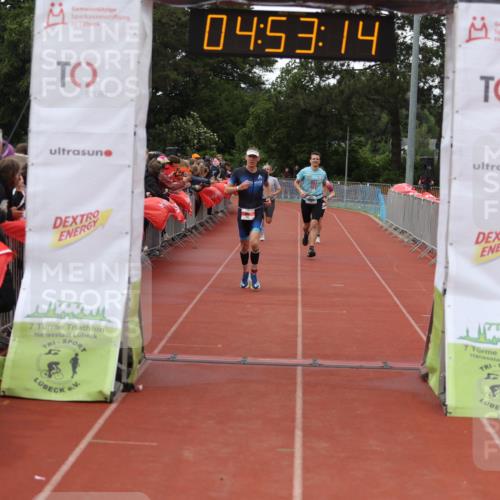 14.06.2026 - 7 Türme Triathlon Andreas Tolksdorf http://msf.ph/oto/9805718 14.06.2026 15:53:13 Ziel 654, 945, 1111, 1582, 1626, 1653 meine-sportfotos.de
