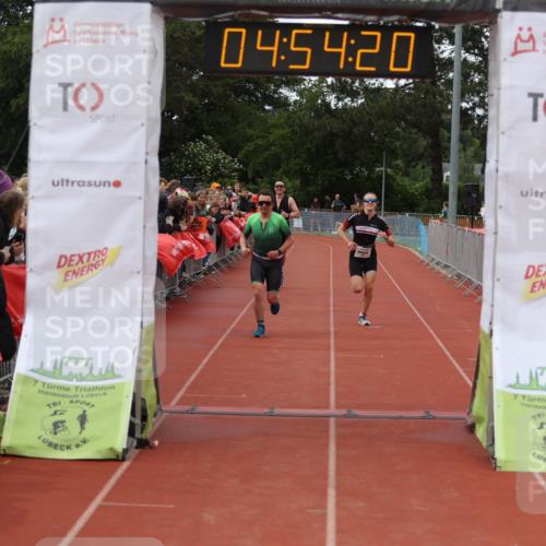 14.06.2026 - 7 Türme Triathlon Andreas Tolksdorf http://msf.ph/oto/9805784 14.06.2026 15:54:19 Ziel 943, 1039, 1608, 1647 meine-sportfotos.de