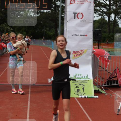 14.06.2026 - 7 Türme Triathlon Andreas Tolksdorf http://msf.ph/oto/9805830 14.06.2026 15:55:04 Ziel 908, 1038, 1167, 1512, 1625, 1797 meine-sportfotos.de