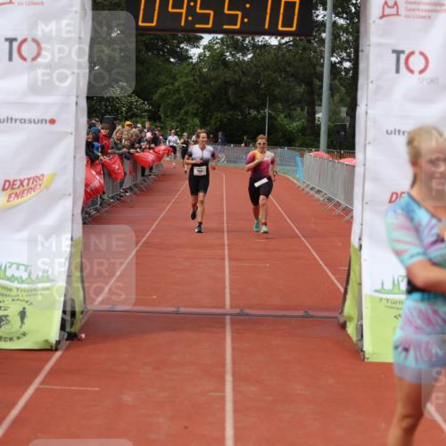 14.06.2026 - 7 Türme Triathlon Andreas Tolksdorf http://msf.ph/oto/9805836 14.06.2026 15:55:09 Ziel 908, 1038, 1167, 1512, 1711 meine-sportfotos.de