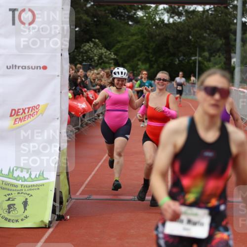 14.06.2026 - 7 Türme Triathlon Andreas Tolksdorf http://msf.ph/oto/9805873 14.06.2026 15:55:40 Ziel 1004, 1176, 1501, 1533, 1719 meine-sportfotos.de