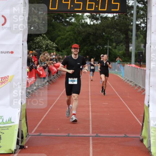 14.06.2026 - 7 Türme Triathlon Andreas Tolksdorf http://msf.ph/oto/9805904 14.06.2026 15:56:04 Ziel 960, 1504, 1722, 1735, 1756 meine-sportfotos.de