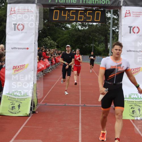 14.06.2026 - 7 Türme Triathlon Andreas Tolksdorf http://msf.ph/oto/9805958 14.06.2026 15:56:49 Ziel 743, 1368, 1435, 1488, 1562, 1591, 1715, 1770 meine-sportfotos.de