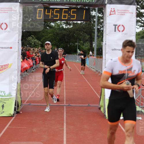 14.06.2026 - 7 Türme Triathlon Andreas Tolksdorf http://msf.ph/oto/9805961 14.06.2026 15:56:50 Ziel 743, 1368, 1435, 1488, 1508, 1562, 1591, 1697, 1715, 1770 meine-sportfotos.de