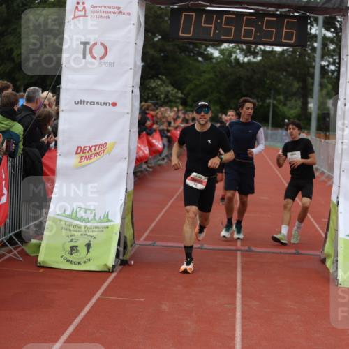 14.06.2026 - 7 Türme Triathlon Andreas Tolksdorf http://msf.ph/oto/9805964 14.06.2026 15:56:55 Ziel 743, 1368, 1435, 1488, 1508, 1671, 1697, 1715, 1770 meine-sportfotos.de