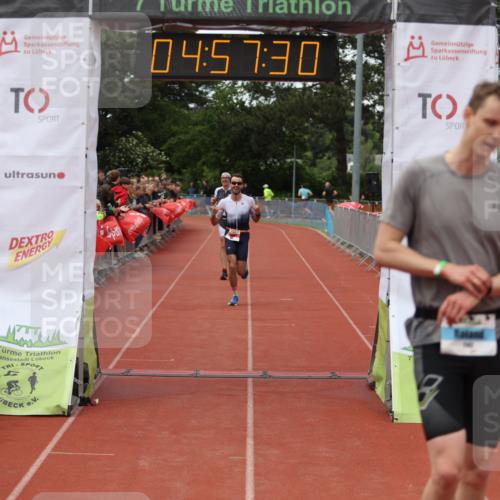 14.06.2026 - 7 Türme Triathlon Andreas Tolksdorf http://msf.ph/oto/9805997 14.06.2026 15:57:28 Ziel 666, 1106, 1142 meine-sportfotos.de