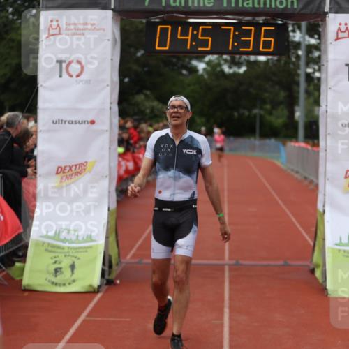 14.06.2026 - 7 Türme Triathlon Andreas Tolksdorf http://msf.ph/oto/9806004 14.06.2026 15:57:35 Ziel 666, 1106 meine-sportfotos.de