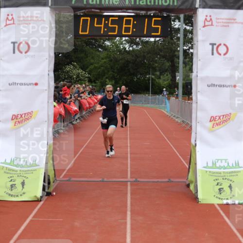 14.06.2026 - 7 Türme Triathlon Andreas Tolksdorf http://msf.ph/oto/9806039 14.06.2026 15:58:13 Ziel 1178, 1207, 1516, 1564, 1609 meine-sportfotos.de
