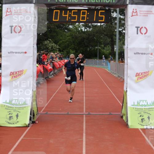 14.06.2026 - 7 Türme Triathlon Andreas Tolksdorf http://msf.ph/oto/9806040 14.06.2026 15:58:14 Ziel 1178, 1207, 1516, 1564, 1609 meine-sportfotos.de