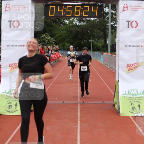 14.06.2026 - 7 Türme Triathlon Andreas Tolksdorf http://msf.ph/oto/9806054 14.06.2026 15:58:22 Ziel 1178, 1564, 1623, 1672 meine-sportfotos.de