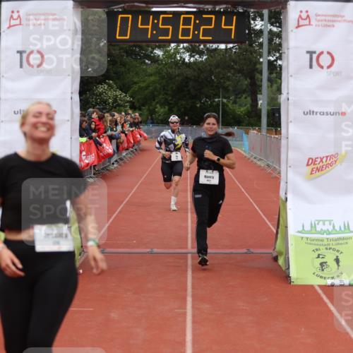 14.06.2026 - 7 Türme Triathlon Andreas Tolksdorf http://msf.ph/oto/9806056 14.06.2026 15:58:23 Ziel 1178, 1564, 1623, 1672 meine-sportfotos.de
