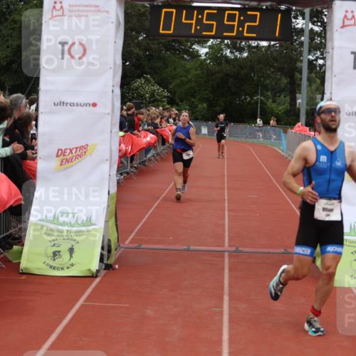 14.06.2026 - 7 Türme Triathlon Andreas Tolksdorf http://msf.ph/oto/9806111 14.06.2026 15:59:19 Ziel 1204, 1234, 1528, 1579, 1670, 1737 meine-sportfotos.de