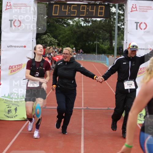 14.06.2026 - 7 Türme Triathlon Andreas Tolksdorf http://msf.ph/oto/9806149 14.06.2026 15:59:47 Ziel 750, 895, 1140, 1337, 1540, 1698, 1733 meine-sportfotos.de