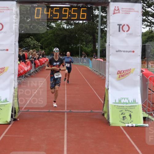 14.06.2026 - 7 Türme Triathlon Andreas Tolksdorf http://msf.ph/oto/9806155 14.06.2026 15:59:55 Ziel 895, 1346, 1549 meine-sportfotos.de