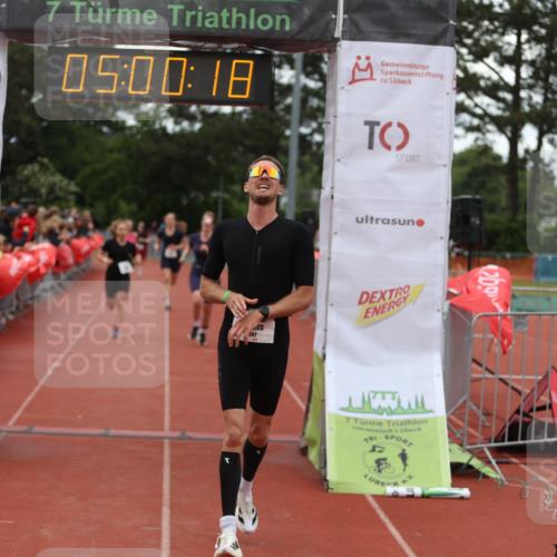 14.06.2026 - 7 Türme Triathlon Andreas Tolksdorf http://msf.ph/oto/9806171 14.06.2026 16:00:17 Ziel 1287, 1557, 1606, 1683, 1692, 1774 meine-sportfotos.de