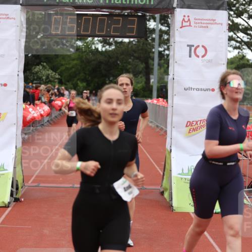 14.06.2026 - 7 Türme Triathlon Andreas Tolksdorf http://msf.ph/oto/9806182 14.06.2026 16:00:22 Ziel 1287, 1557, 1577, 1606, 1633, 1683, 1774 meine-sportfotos.de