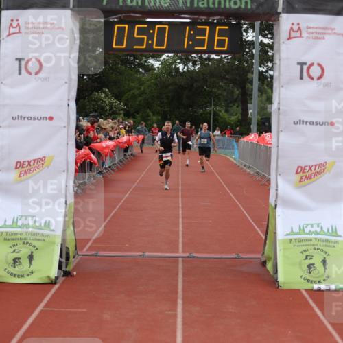 14.06.2026 - 7 Türme Triathlon Andreas Tolksdorf http://msf.ph/oto/9806251 14.06.2026 16:01:34 Ziel 806, 1382, 1794 meine-sportfotos.de
