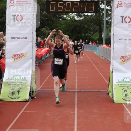 14.06.2026 - 7 Türme Triathlon Andreas Tolksdorf http://msf.ph/oto/9806337 14.06.2026 16:02:42 Ziel 812, 1293, 1511, 1597, 1599, 1642, 1695 meine-sportfotos.de