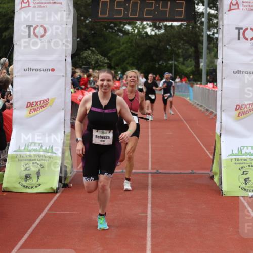 14.06.2026 - 7 Türme Triathlon Andreas Tolksdorf http://msf.ph/oto/9806339 14.06.2026 16:02:42 Ziel 812, 1293, 1511, 1597, 1599, 1642, 1695 meine-sportfotos.de