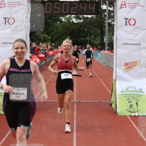 14.06.2026 - 7 Türme Triathlon Andreas Tolksdorf http://msf.ph/oto/9806341 14.06.2026 16:02:43 Ziel 812, 1293, 1511, 1597, 1599, 1642, 1695 meine-sportfotos.de