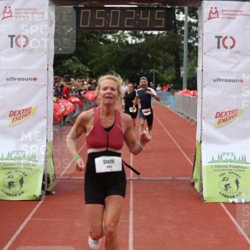 14.06.2026 - 7 Türme Triathlon Andreas Tolksdorf http://msf.ph/oto/9806344 14.06.2026 16:02:44 Ziel 812, 1293, 1511, 1597, 1599, 1642, 1695 meine-sportfotos.de