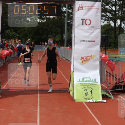 14.06.2026 - 7 Türme Triathlon Andreas Tolksdorf http://msf.ph/oto/9806366 14.06.2026 16:02:56 Ziel 716, 876, 1293, 1322, 1375, 1511, 1642 meine-sportfotos.de
