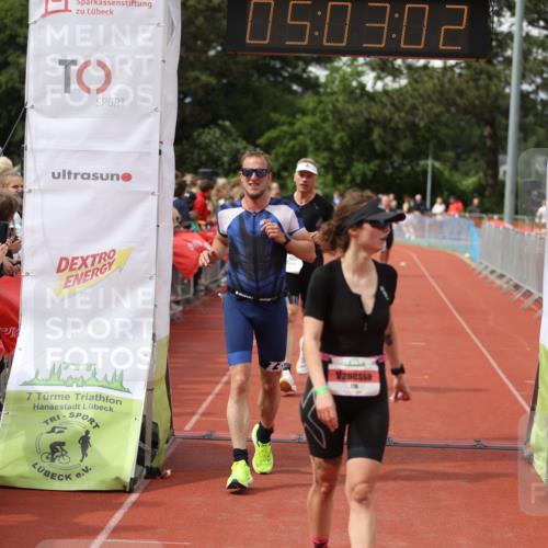 14.06.2026 - 7 Türme Triathlon Andreas Tolksdorf http://msf.ph/oto/9806370 14.06.2026 16:03:01 Ziel 716, 876, 1064, 1322, 1375, 1747 meine-sportfotos.de