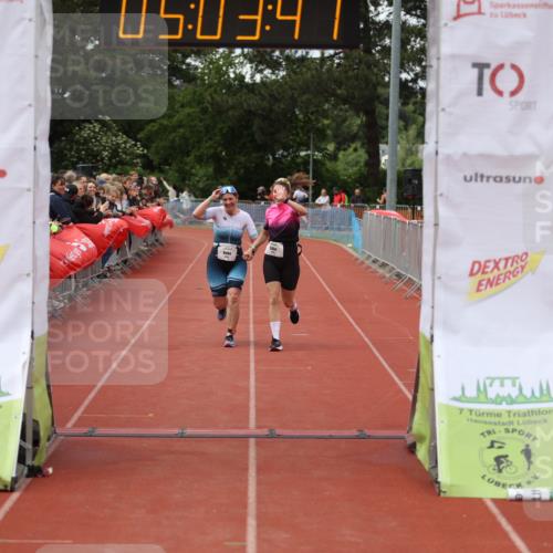 14.06.2026 - 7 Türme Triathlon Andreas Tolksdorf http://msf.ph/oto/9806417 14.06.2026 16:03:39 Ziel 1475, 1548, 1723, 1724 meine-sportfotos.de