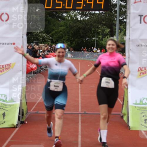 14.06.2026 - 7 Türme Triathlon Andreas Tolksdorf http://msf.ph/oto/9806428 14.06.2026 16:03:43 Ziel 1475, 1723, 1724 meine-sportfotos.de