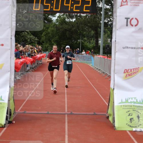 14.06.2026 - 7 Türme Triathlon Andreas Tolksdorf http://msf.ph/oto/9806459 14.06.2026 16:04:21 Ziel 940, 1561, 1595 meine-sportfotos.de