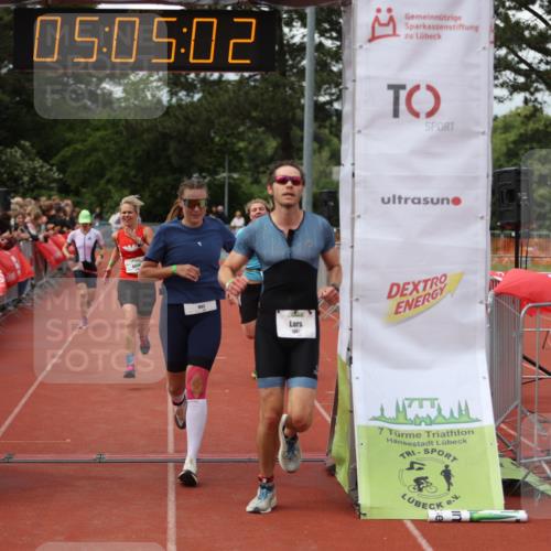 14.06.2026 - 7 Türme Triathlon Andreas Tolksdorf http://msf.ph/oto/9806496 14.06.2026 16:05:00 Ziel 811, 1367, 1663, 1689, 1700, 1778 meine-sportfotos.de