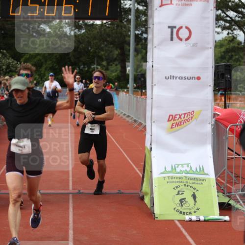 14.06.2026 - 7 Türme Triathlon Andreas Tolksdorf http://msf.ph/oto/9806583 14.06.2026 16:06:16 Ziel 1049, 1203, 1255, 1610, 1649, 1771 meine-sportfotos.de