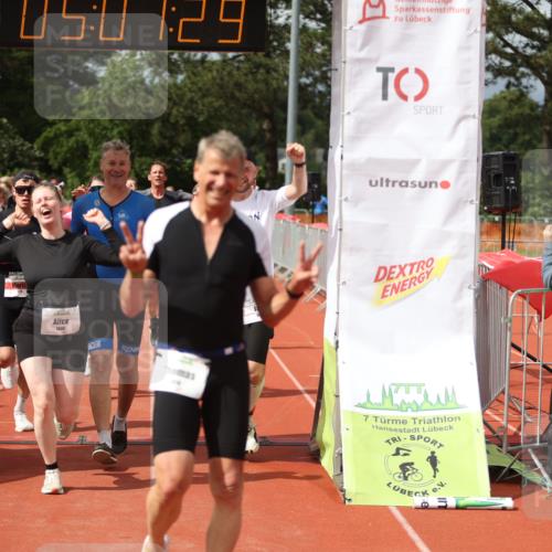 14.06.2026 - 7 Türme Triathlon Andreas Tolksdorf http://msf.ph/oto/9806677 14.06.2026 16:07:28 Ziel 771, 815, 885, 1044, 1300, 1414, 1444, 1547, 1600, 1624, 1798 meine-sportfotos.de
