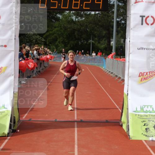 14.06.2026 - 7 Türme Triathlon Andreas Tolksdorf http://msf.ph/oto/9806728 14.06.2026 16:08:23 Ziel 1075, 1244 meine-sportfotos.de