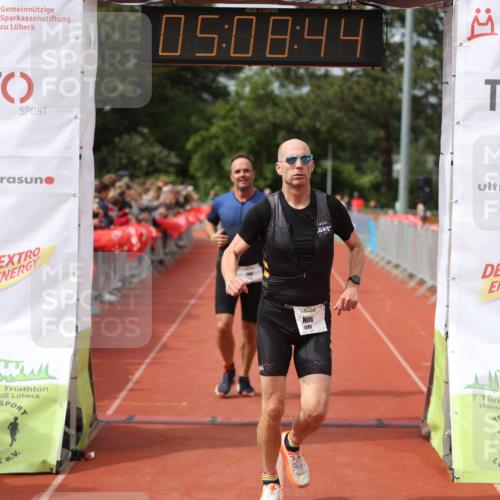 14.06.2026 - 7 Türme Triathlon Andreas Tolksdorf http://msf.ph/oto/9806742 14.06.2026 16:08:43 Ziel 1169, 1285, 1302, 1344, 1543, 1742 meine-sportfotos.de