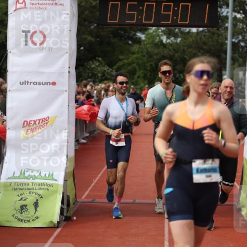 14.06.2026 - 7 Türme Triathlon Andreas Tolksdorf http://msf.ph/oto/9806771 14.06.2026 16:08:59 Ziel 788, 809, 889, 1000, 1239, 1273, 1343, 1787 meine-sportfotos.de