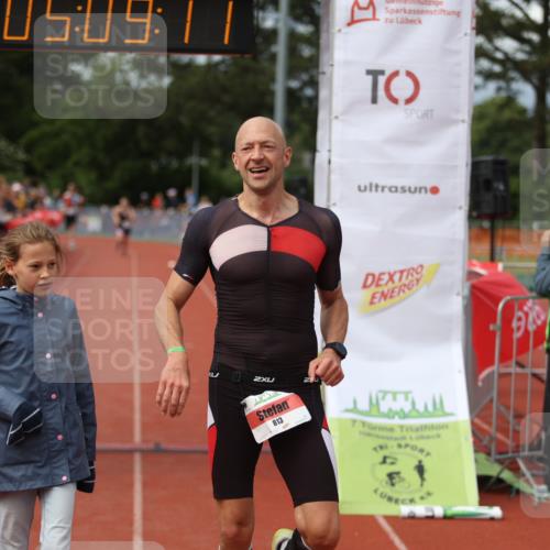 14.06.2026 - 7 Türme Triathlon Andreas Tolksdorf http://msf.ph/oto/9806777 14.06.2026 16:09:10 Ziel 788, 813, 1343, 1787 meine-sportfotos.de