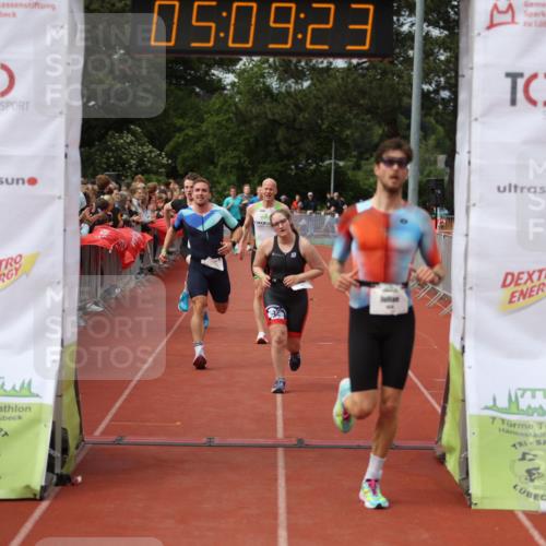 14.06.2026 - 7 Türme Triathlon Andreas Tolksdorf http://msf.ph/oto/9806786 14.06.2026 16:09:21 Ziel 1215, 1295, 1371, 1409, 1432, 1474, 1574 meine-sportfotos.de