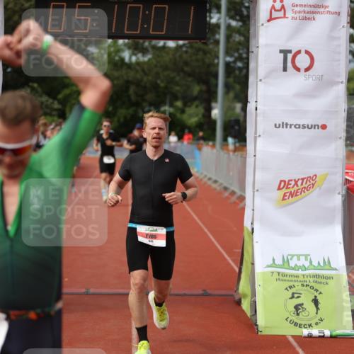 14.06.2026 - 7 Türme Triathlon Andreas Tolksdorf http://msf.ph/oto/9806833 14.06.2026 16:09:59 Ziel 641, 700, 708, 1279, 1428, 1537 meine-sportfotos.de