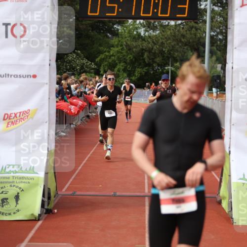 14.06.2026 - 7 Türme Triathlon Andreas Tolksdorf http://msf.ph/oto/9806836 14.06.2026 16:10:02 Ziel 637, 641, 700, 708, 1279, 1428, 1537 meine-sportfotos.de