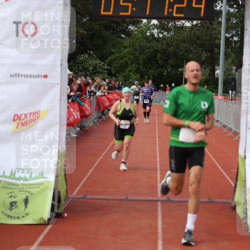 14.06.2026 - 7 Türme Triathlon Andreas Tolksdorf http://msf.ph/oto/9806898 14.06.2026 16:11:22 Ziel 1223, 1365, 1429, 1696 meine-sportfotos.de